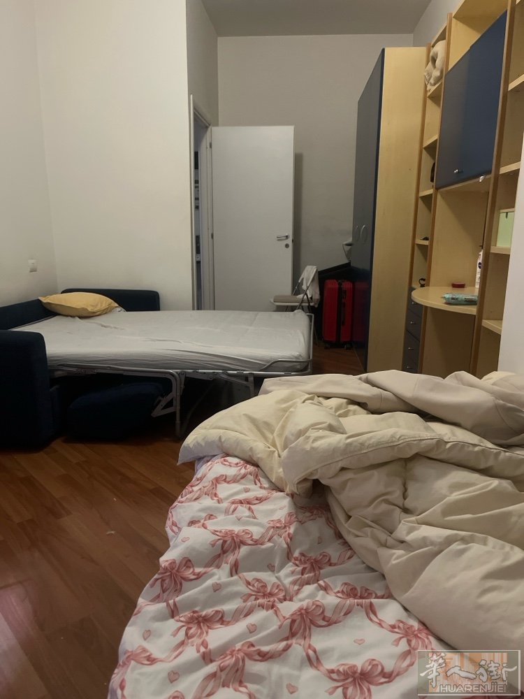 在米兰via ornato 74 刚装修好的房子出租，一室一厨一卫，40多平方，