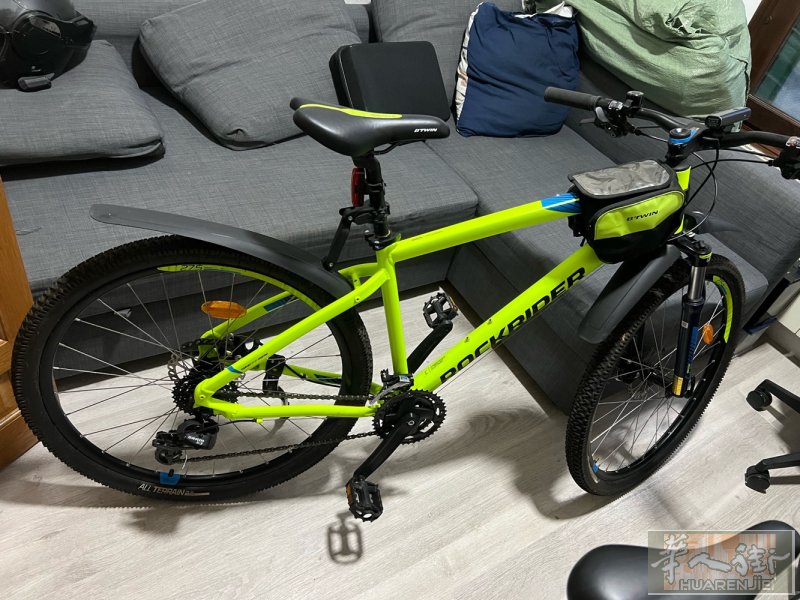 自行车99成新！巴黎94蓝线底自取谢谢！