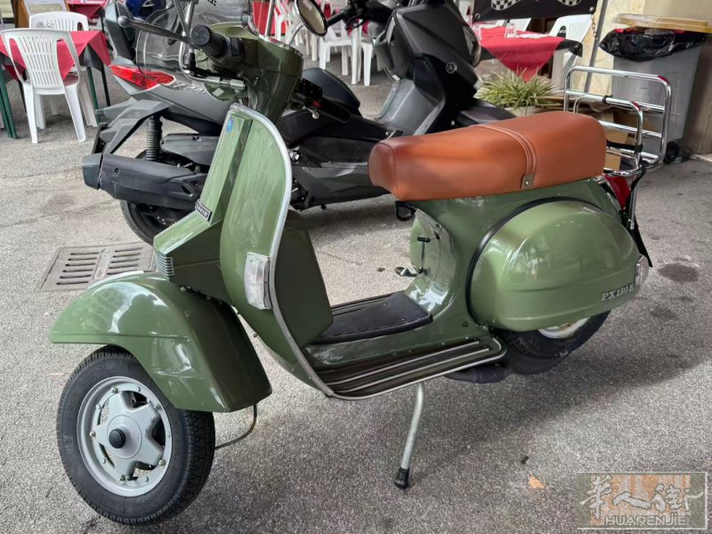 出经典复古绿VespaPX150E，车况极佳，机械状态完美。平时非常爱惜，一直停