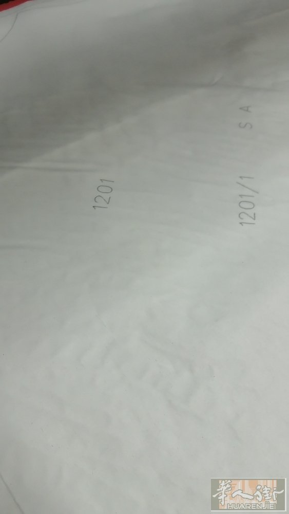 裁剪帮工现在有时间；需要请联系！