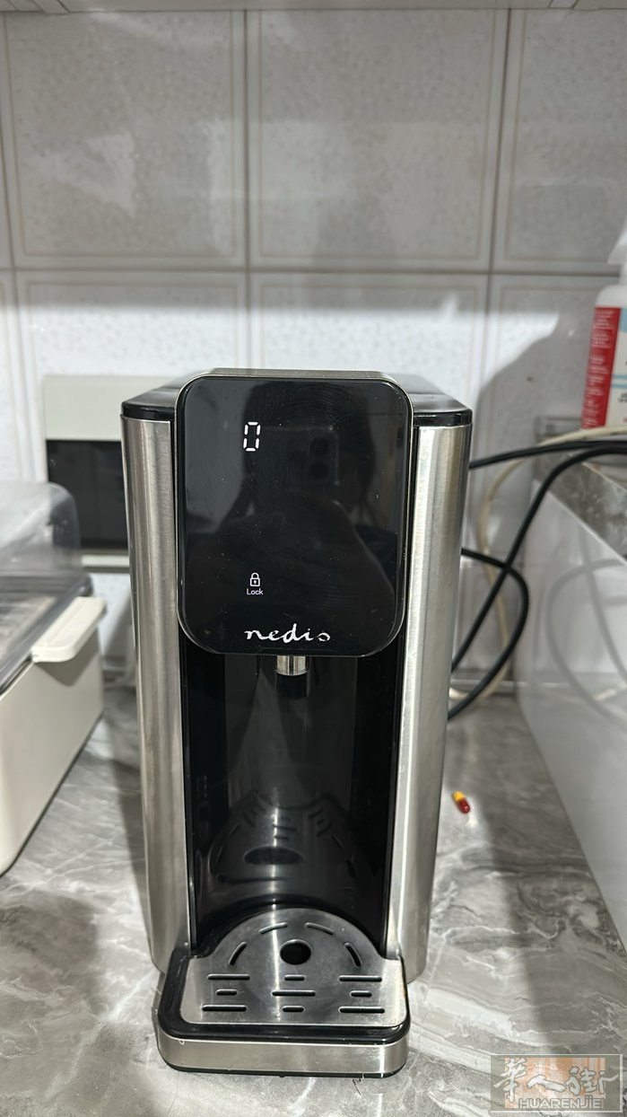 可调节温度饮水机