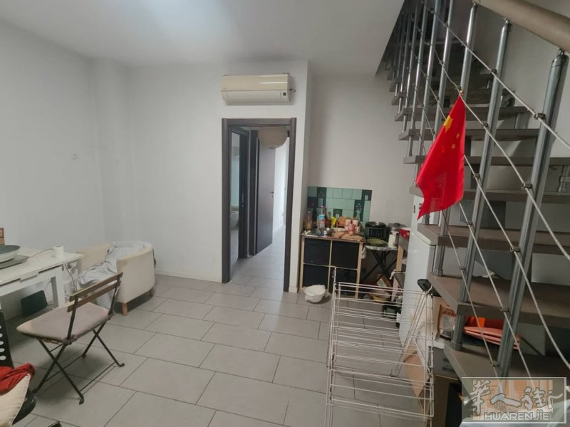 💰590€/月｜Loft房型｜可签合同｜不包电气网 🏠【近绿线 Cresce