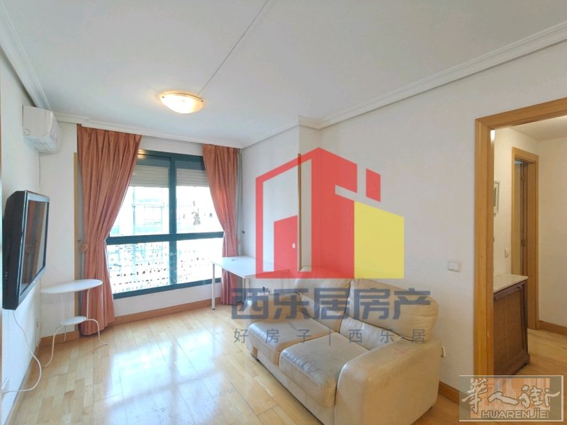 【3号线San fermin小区房+车库】 🏡房型：2室1厅1卫 👉概况：封