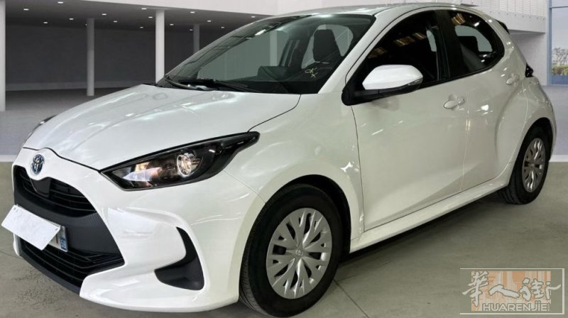 丰田Toyota Yaris HYBRIDE 116H FRANCE BUSIN
