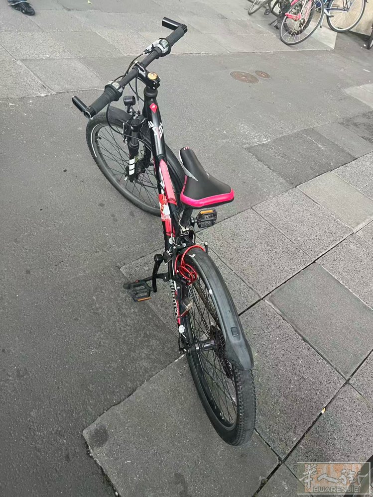 变速自行车，海德堡自提。送锁，钥匙