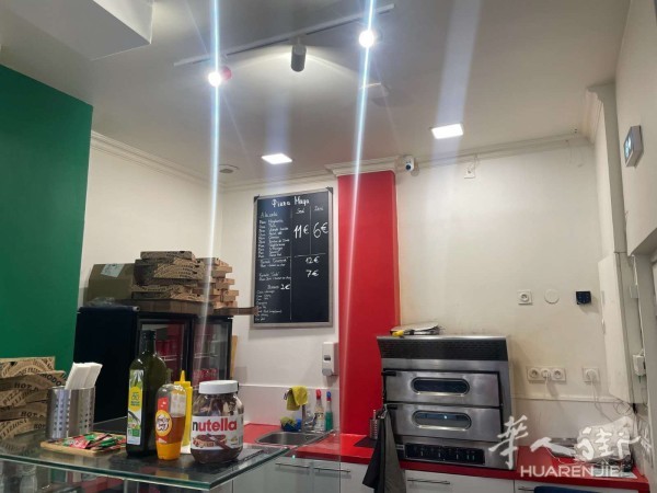 出售比萨店 – 小巴黎（Montparnasse）