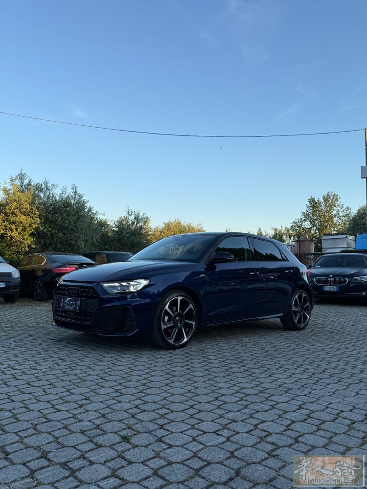 新手可开Audi A1 S-Line  1.0T 汽油 85kw（116