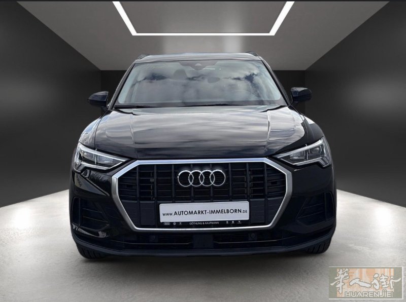 奥迪Q3  TFSe 油电混合自动挡、12cv省油车 1.8L/100公里、纯电