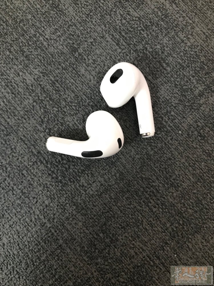 求购苹果耳机充电盒