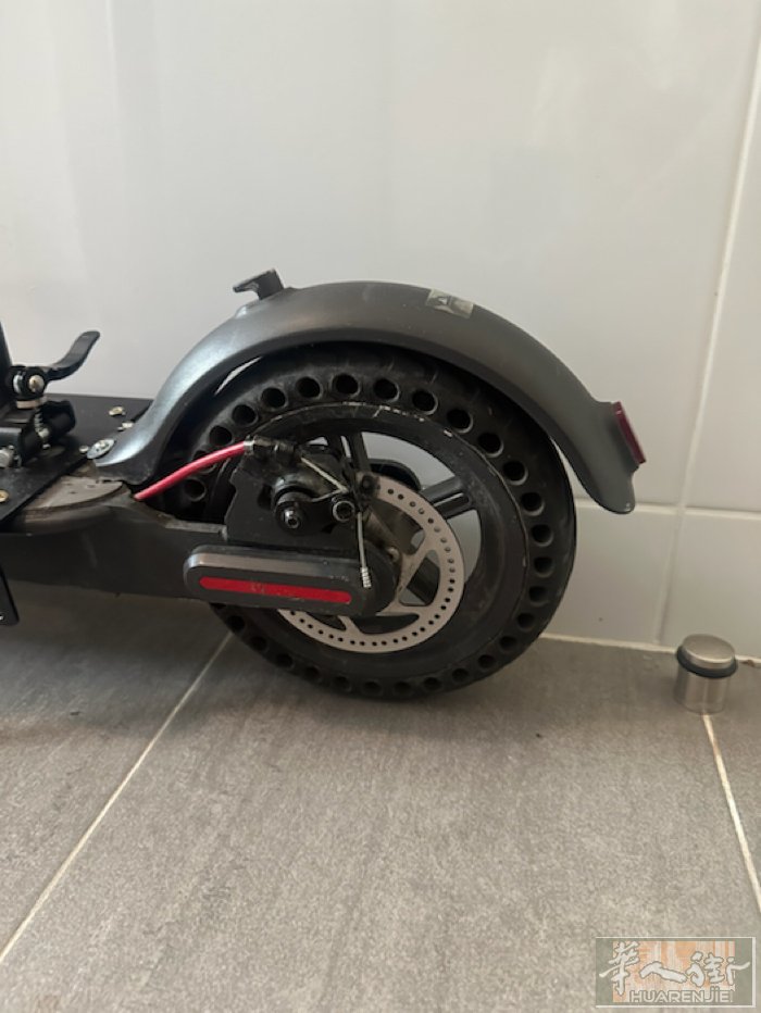 小米电动滑板车🛴出让 90 €