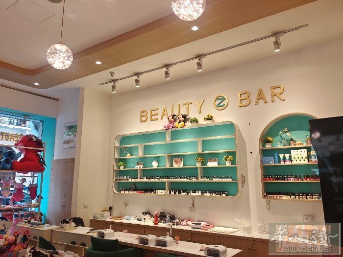 巴里大型美甲店寻找合作理发店，有经验有技术，我们是做中高端客户群，本店已开6年