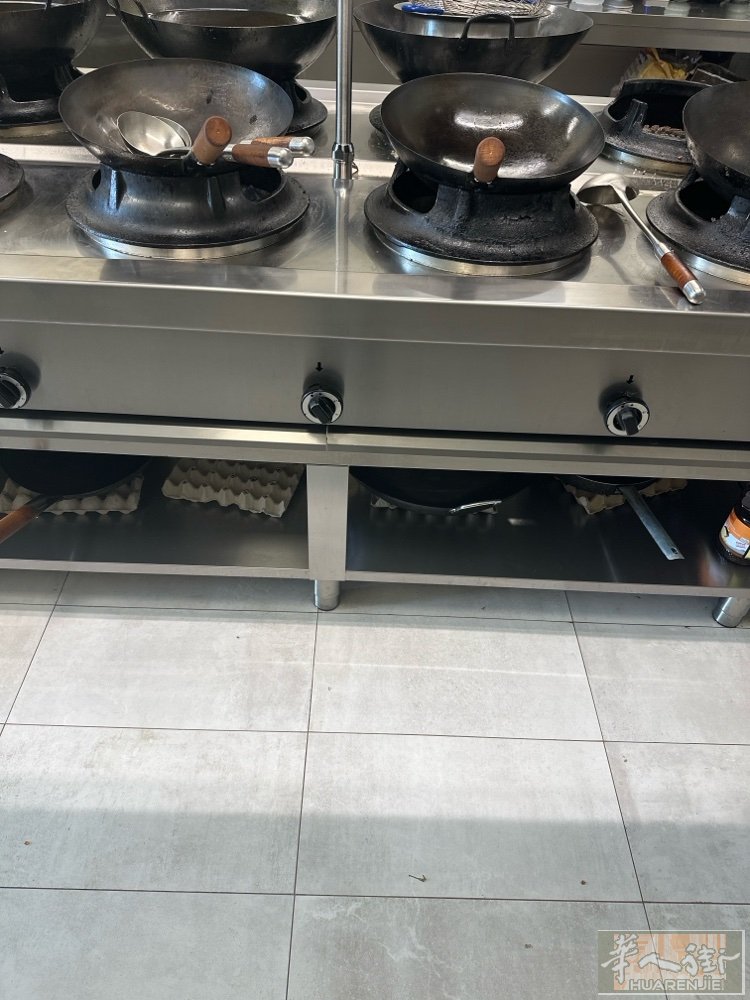 夫妻求职。 大厨。帮厨2厨都可以。 都是熟练的。