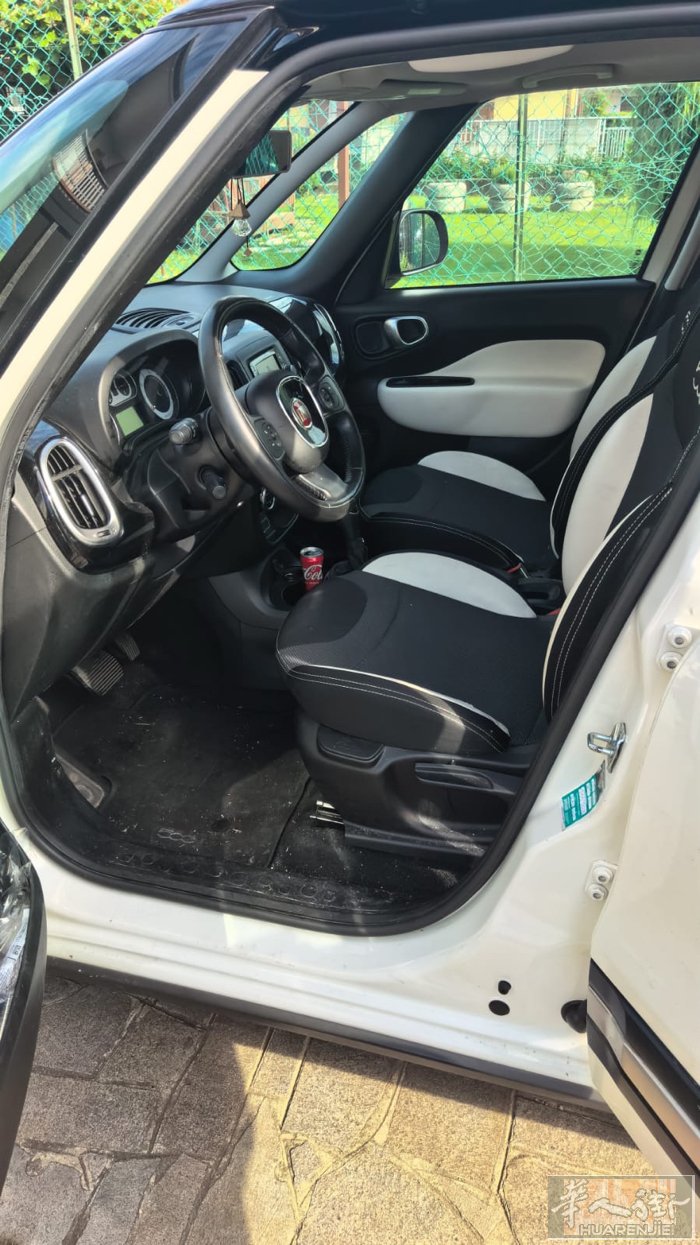 出售fiat 500L