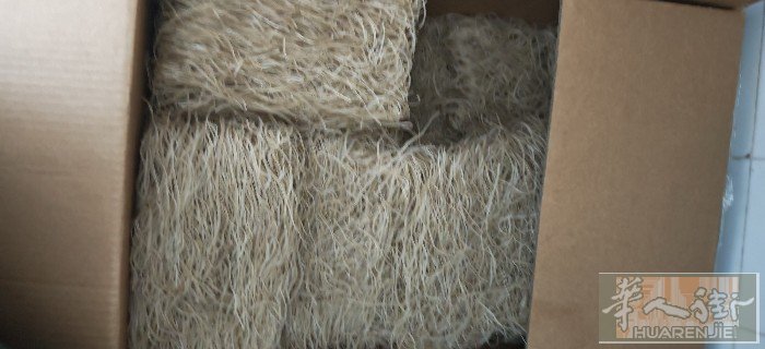 中国番薯粉，200欧一箱，25kg，prato 微信hu3898885305
