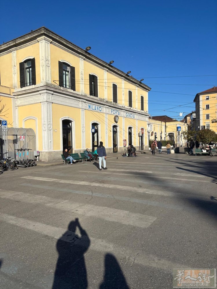出售位于米兰 zona naviglio  （Via Barbavara, 5,