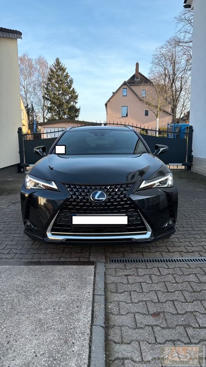 雷克萨斯 Lexus ux 250h 油电混合动力自动挡 8cv 2022年5万