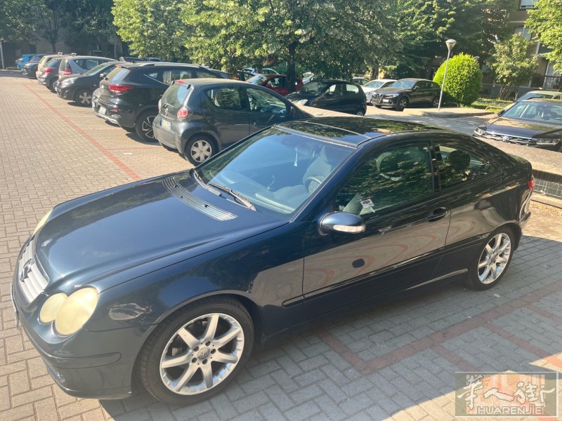 米兰自用2003款奔驰C200K 手动挡，W203底盘，实表10万公里，Euro