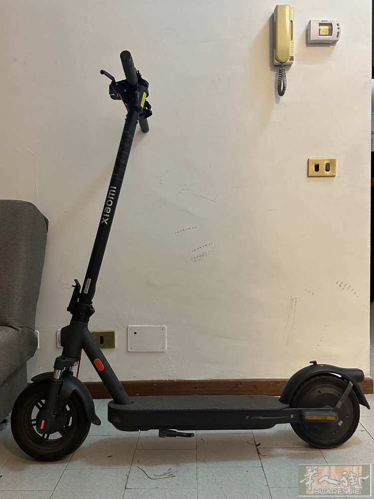 出售小米滑板车，小米elite，25年购买，45km续航，20km/h极速，合法