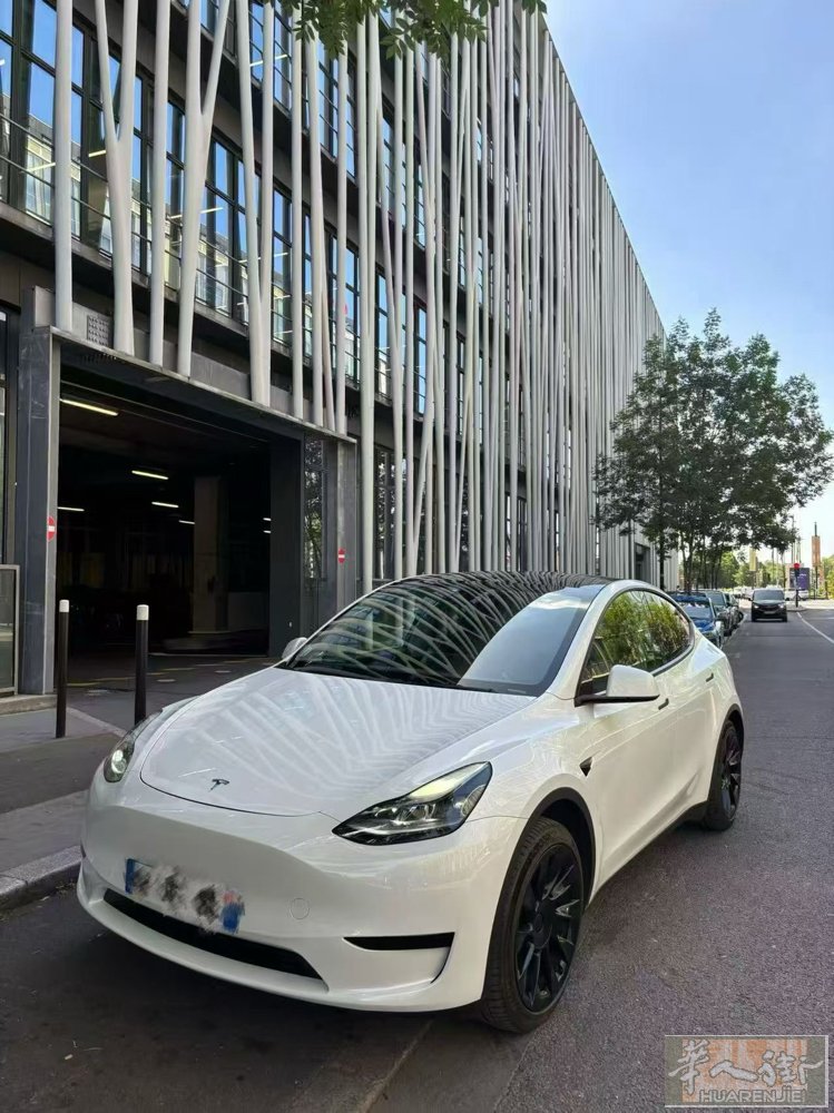 🚗 现货可试驾！巴黎免费停车 特斯拉大越野Tesla Model Y RWD