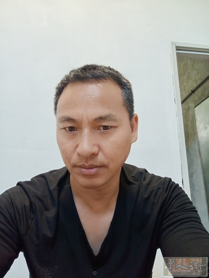 想找一个办假结婚证的，我想以后可以拿个正式拘留