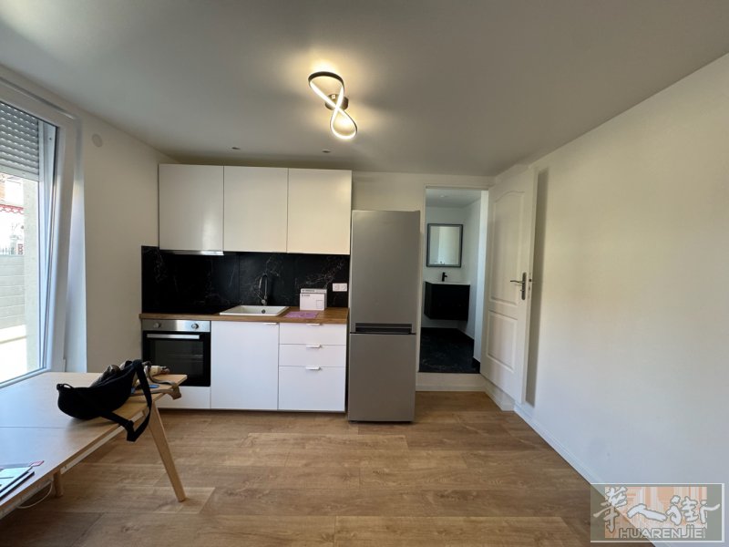 【维特里-塞纳（Vitry-sur-Seine）全新装修家具合租房招租】  位于