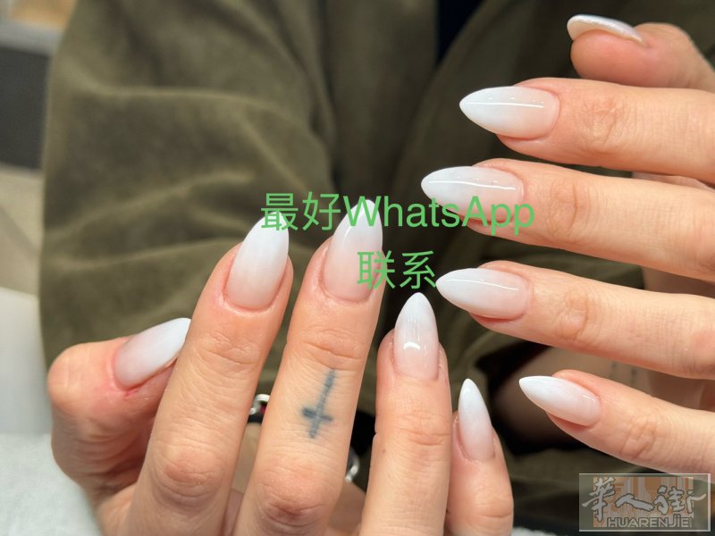 黄线地铁口porta romana招美甲大工中工。上班时间9:30-8，周日10