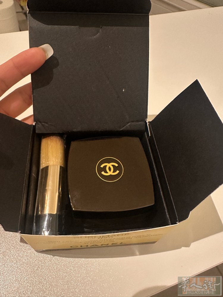 出闲置香奈儿金砖粉霜 32号色​​ 适合肤色白的小姐姐 色号对于我来说太白了 1