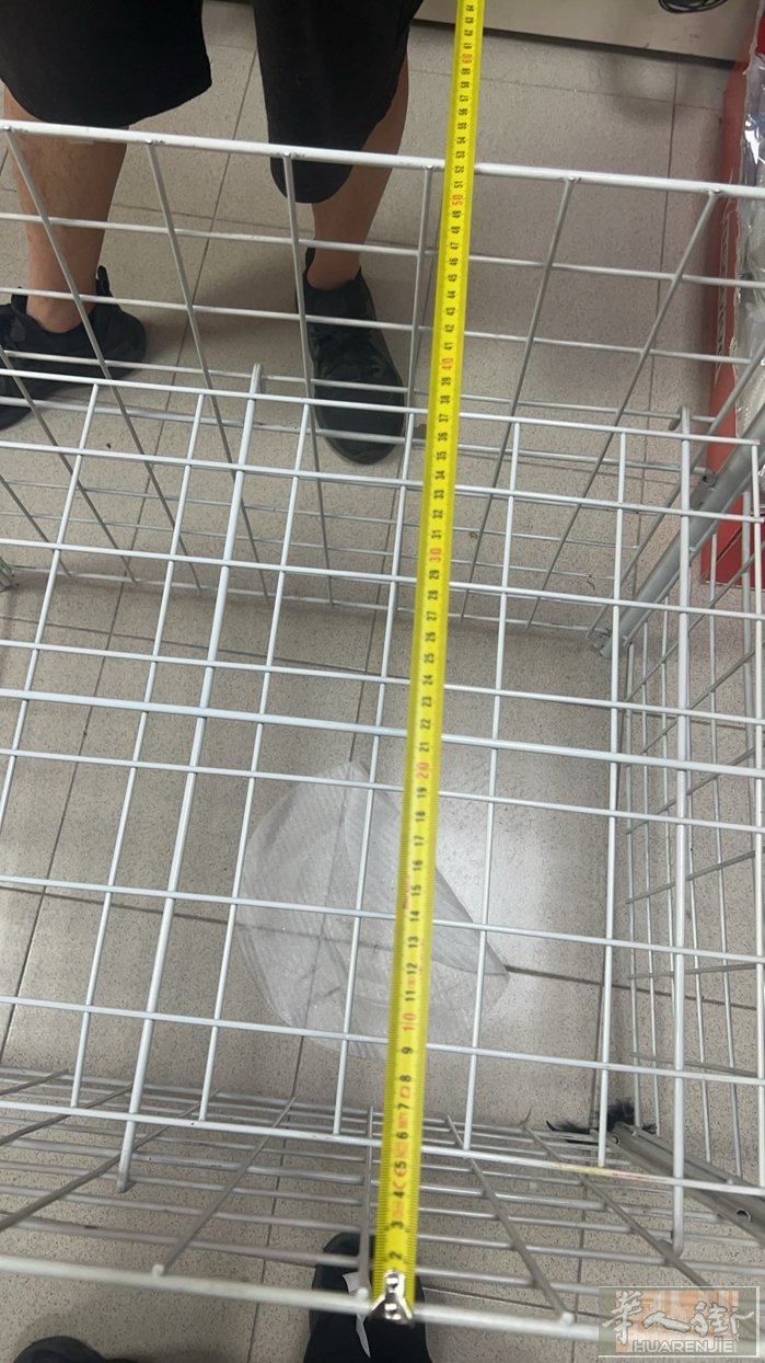 53x73x67cm的百货店货架低价处理20欧一个