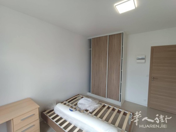 94省,Vitry-sur-Seine(94400) (ID：192687) 22平的 studio  卧室1  有家具