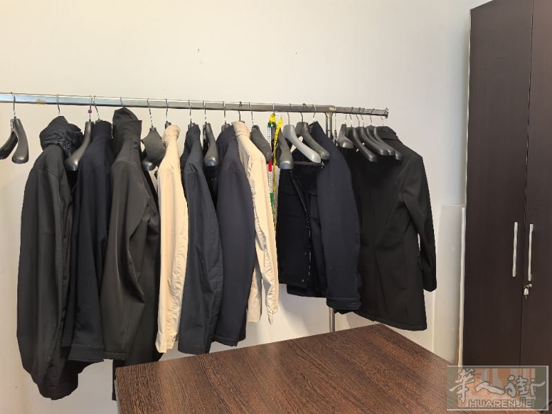 招细货上衣车工ancona