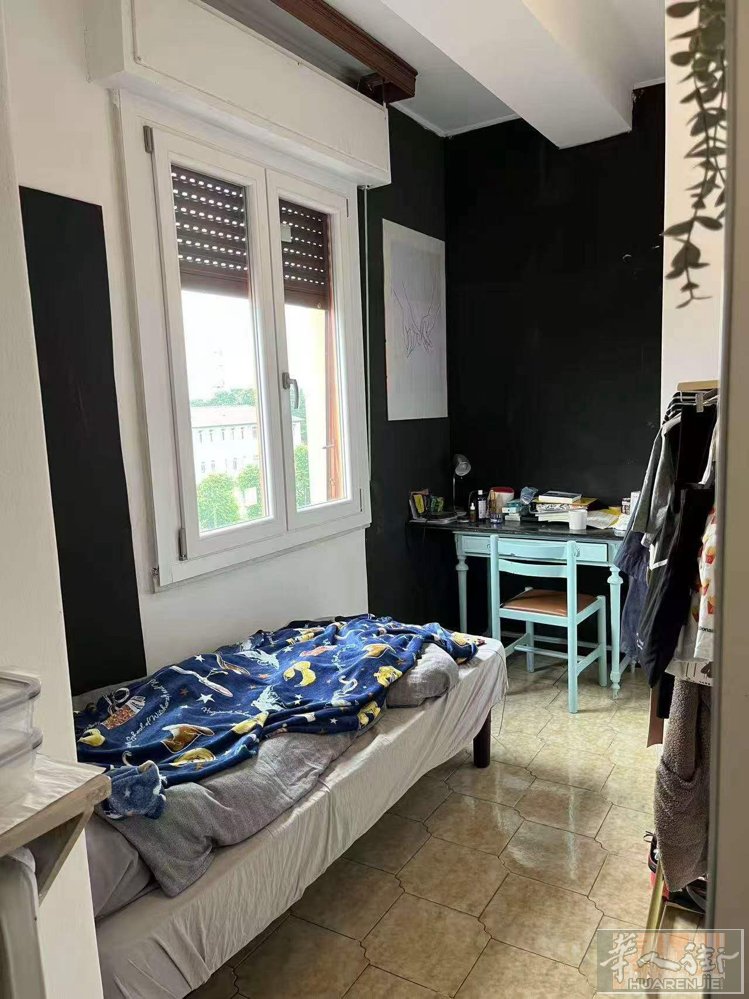 方便去华人街/bovisa米理校区 】米兰macmahon附近，出租房间A 两面