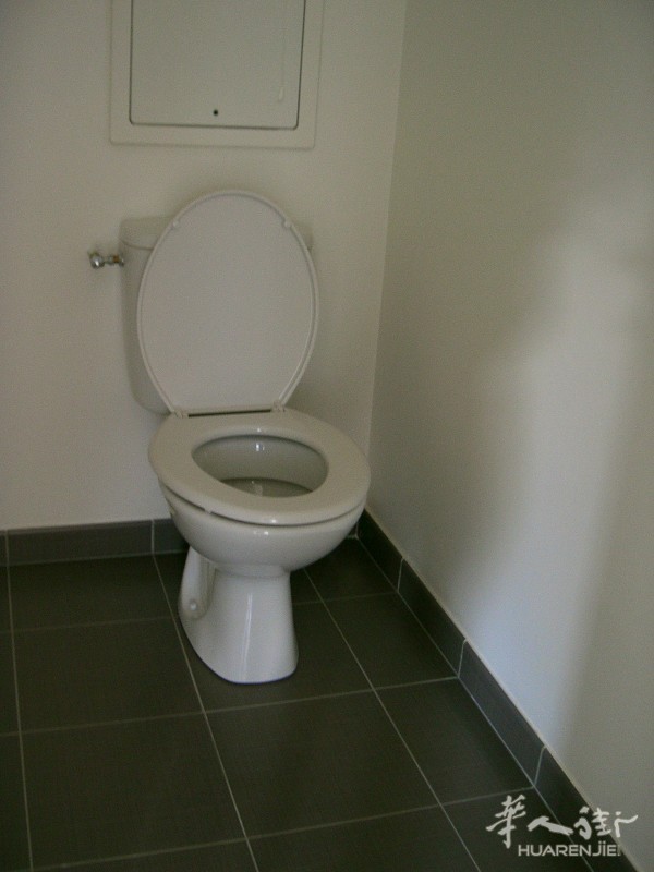WC.JPG