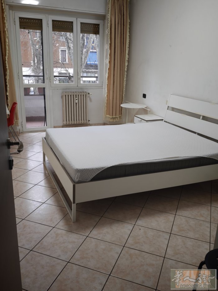 米兰华人街附近viale    certosa