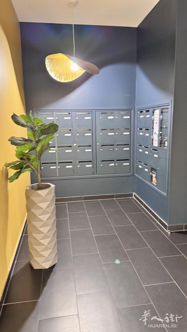 https://att.huarenjie.com/attachment/information/20260608/1780930033730274.jpg