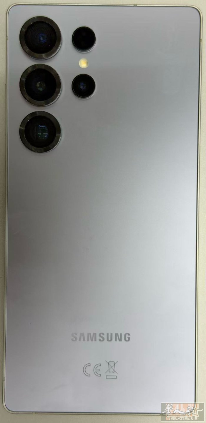 出售 三星S25Ultra256G，99新，带原装充电器