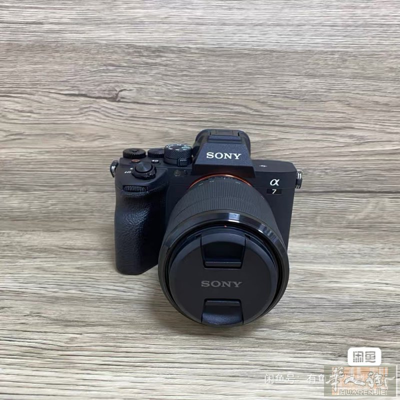 索尼 sony a7m4 相机出售买来都没怎么拍 跟全新没区别，1700欧出