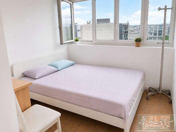 94省T9Mairie de Vitry-sur-Seine站旁，单间房子出租，