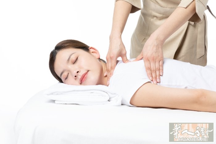 普拉托中国街，推拿足疗刮痧拔罐采耳电话3336014239
