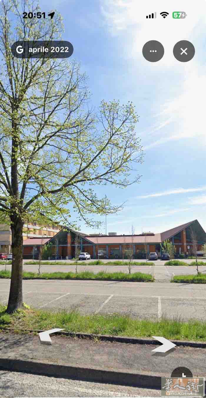 【雷焦艾米利亚周边650平百货大店转让】位于Reggio Emilia小城市购物