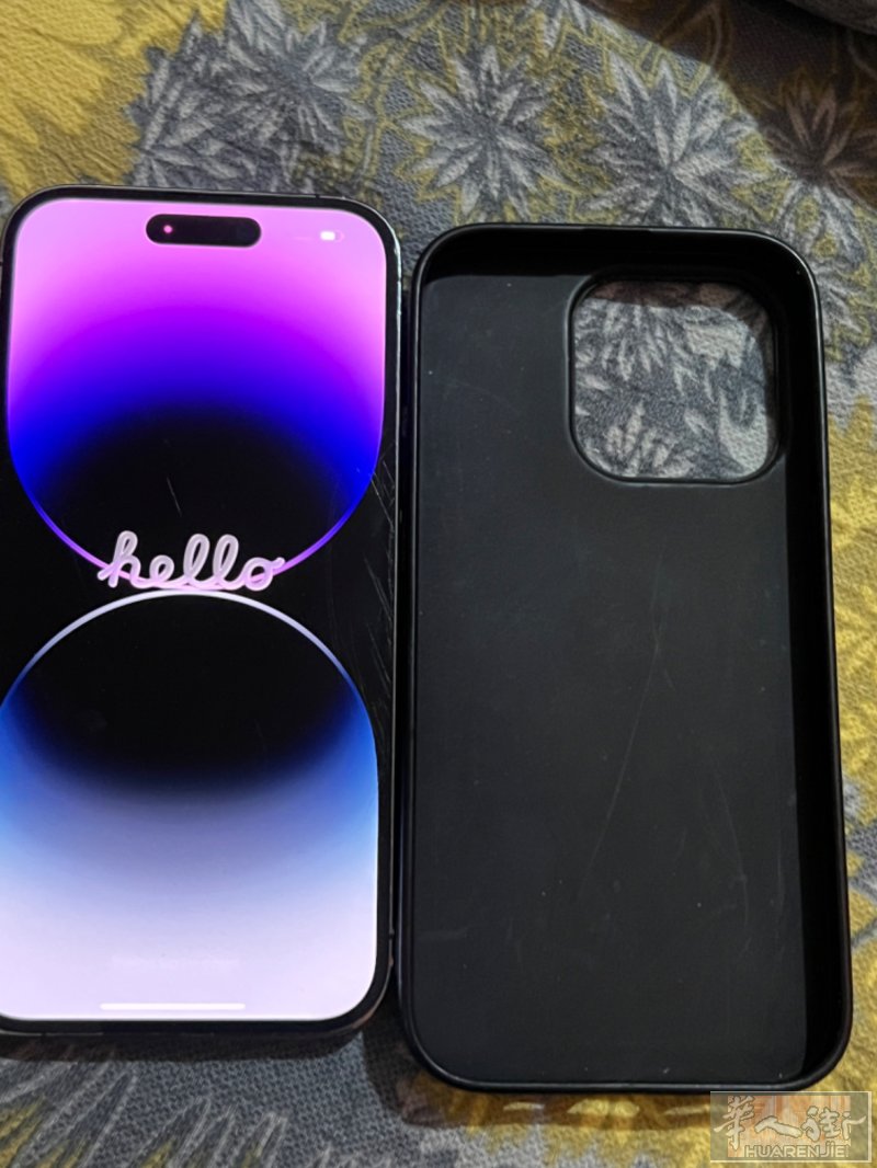 出iPhone 14pro 256g. 功能完美。玻璃有刮伤，亮屏后基本无感，请看照片