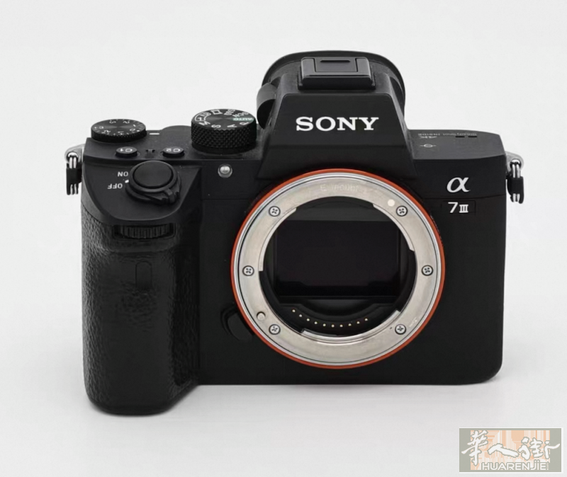 出索尼A7M3 和 sony 85 1.8 镜头
