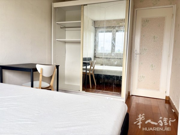 https://att.huarenjie.com/attachment/information/20260611/1781152820916474.jpg