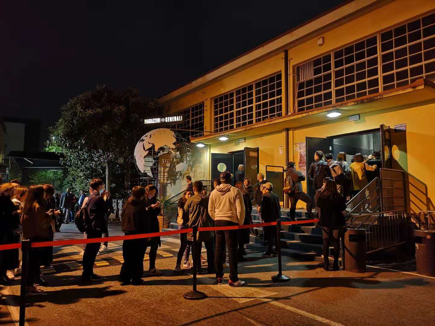 首届米兰杏仁音乐节激情澎湃 嗨声震耳