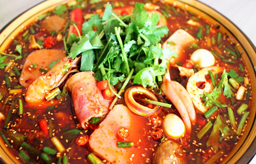 冒菜(浓骨龙汤底)