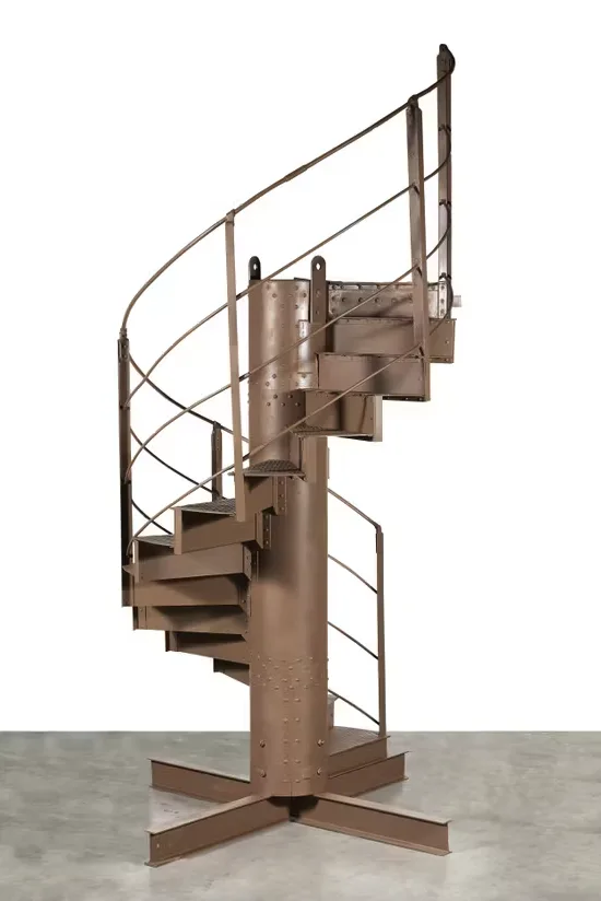 埃菲尔铁塔一段原始楼梯将在巴黎拍卖，估价最高15万欧元